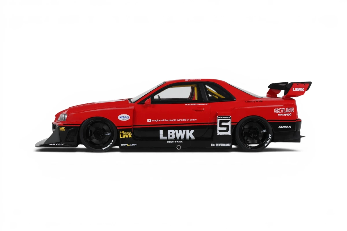 Nissan Skyline R34 GT-R Super Silhouette 1:18 model car GT Spirit