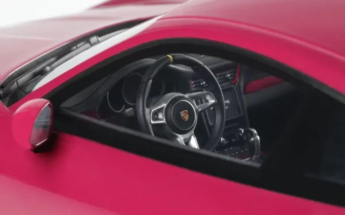 Porsche 911 991.2 GT3 RS Rosa 2019 &ndash; Modello In Resina GT Spirit 1/18, Edizione Limitata Numerata