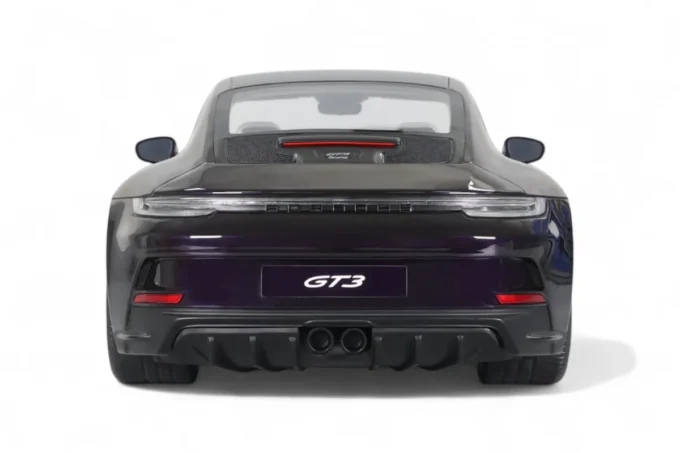 Porsche 911 (992) GT3 Touring - Image 4