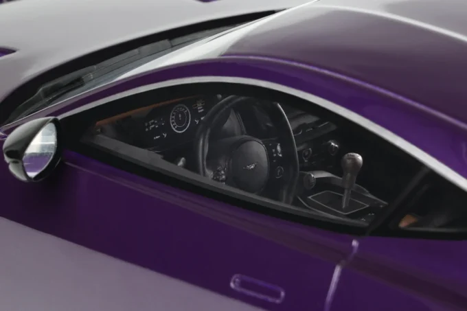 Aston Martin Valour - Image 10