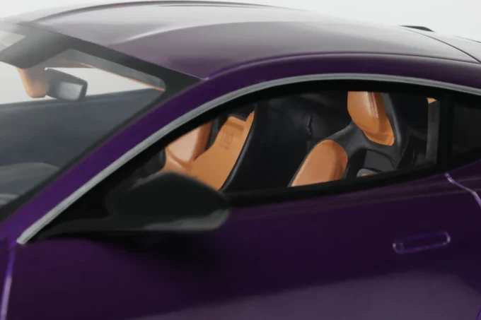 Aston Martin Valour - Image 11