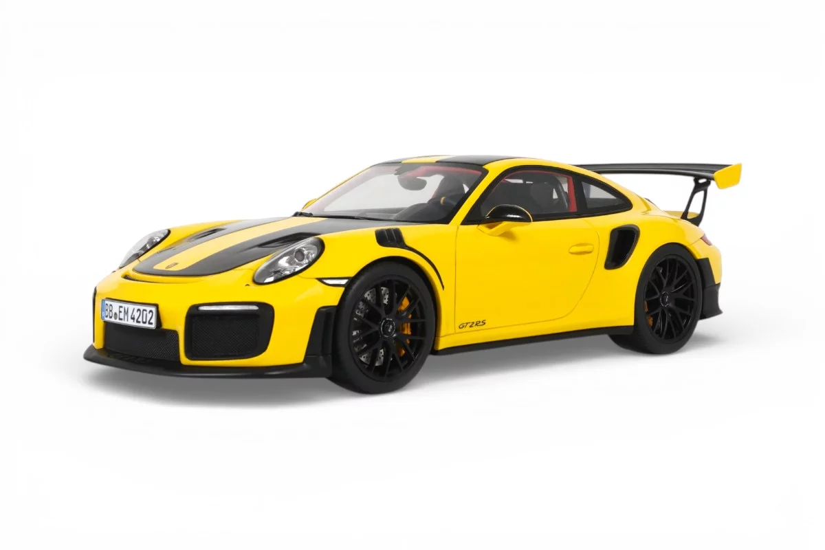 Porsche 911 GT2 RS (991.2) Nürburgring Lap Record