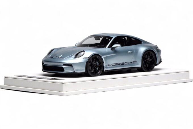Porsche 911 S/T (992) - Image 2