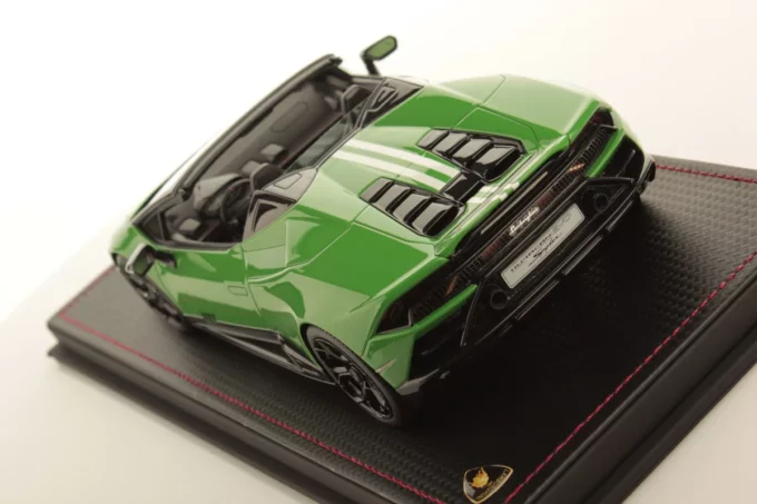 Lamborghini Huracán EVO Spyder 60th - Image 4