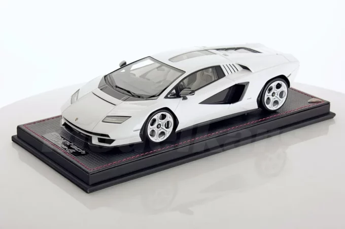 Lamborghini Countach LPI 800-4