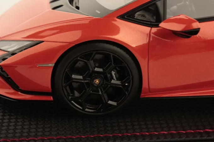 Lamborghini Huracan Tecnica - Image 5