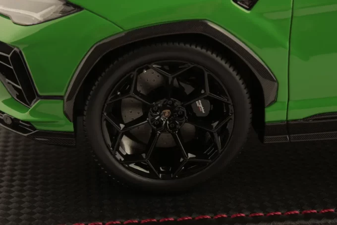 Lamborghini Urus Performante - Image 5