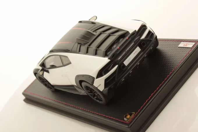 Lamborghini Huracàn Sterrato - Image 4