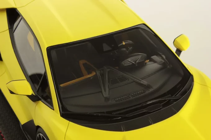 Lamborghini Revuelto - Image 6