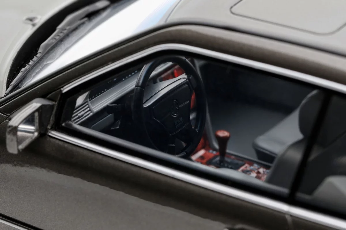 Mercedes-Benz C124 AMG « stance » - Image 10