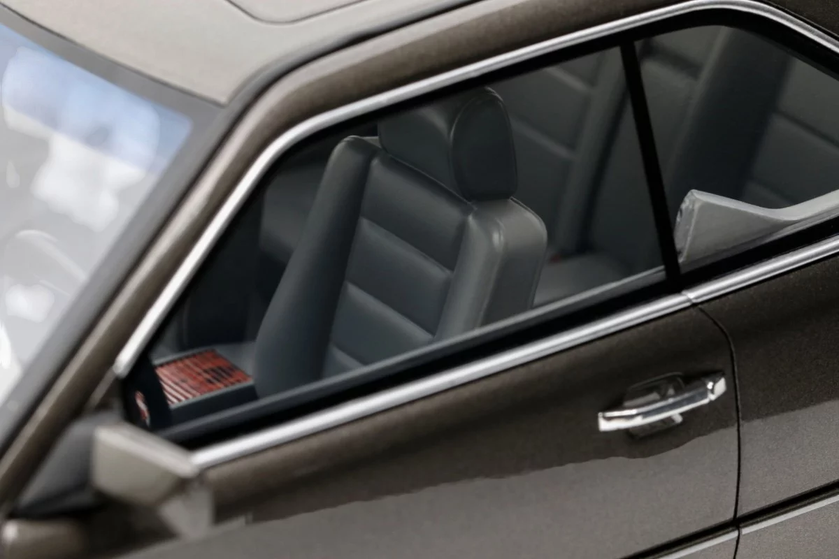 Mercedes-Benz C124 AMG « stance » - Image 11