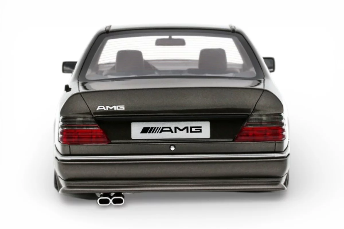 Mercedes-Benz C124 AMG « stance » - Image 5