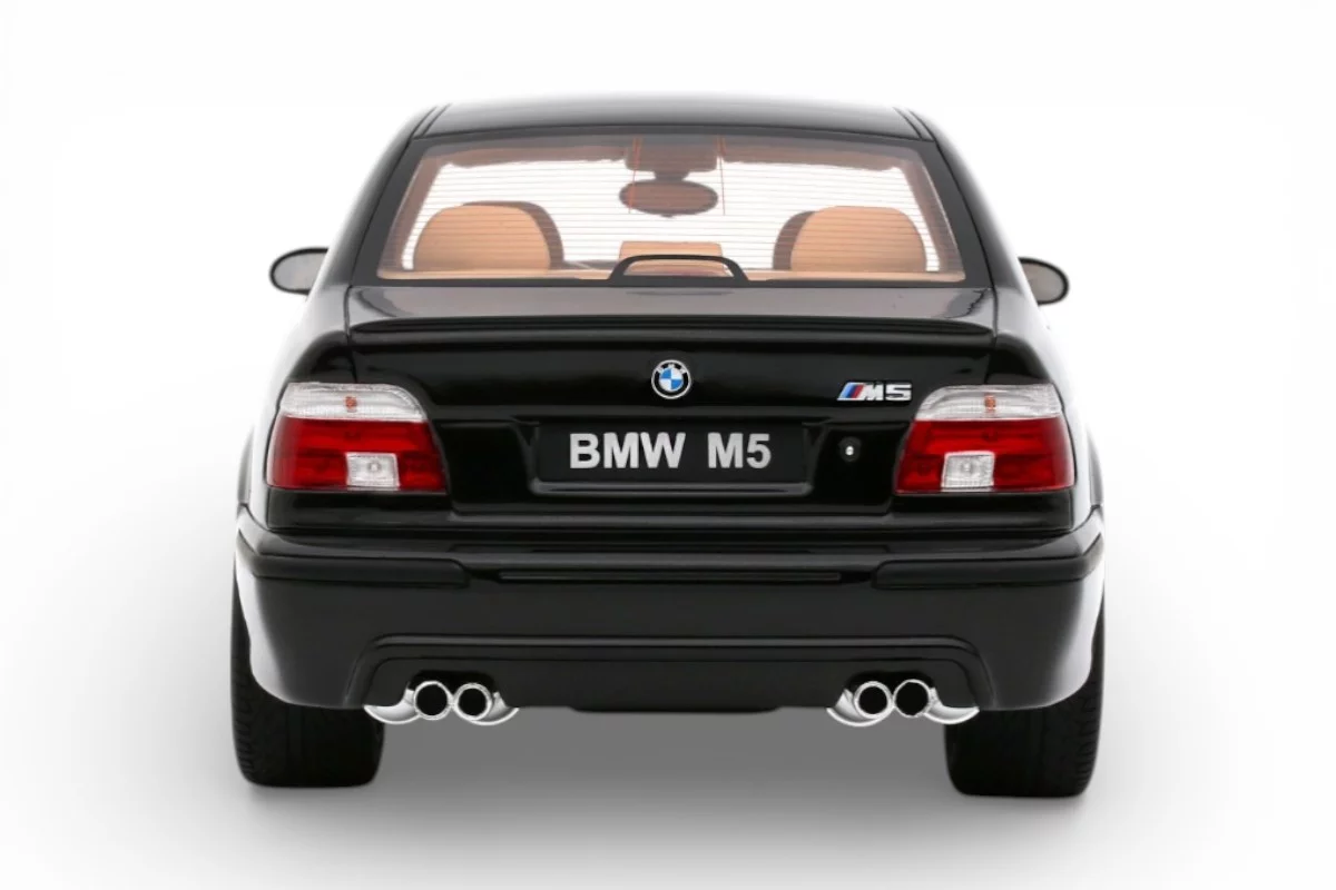 BMW M5 (E39) - Image 4