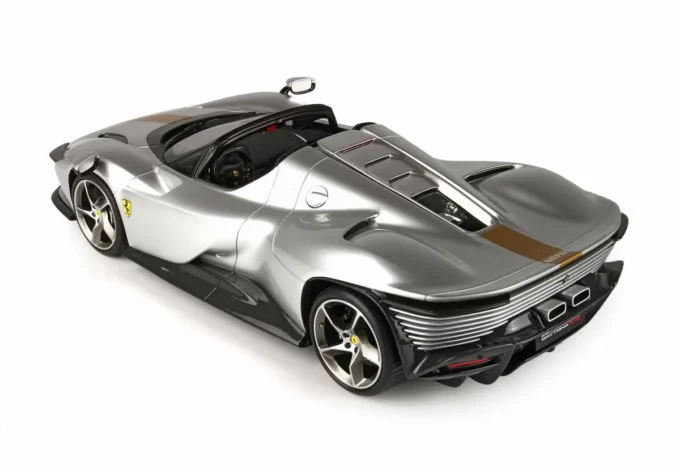 Ferrari SP3 Daytona - Image 5