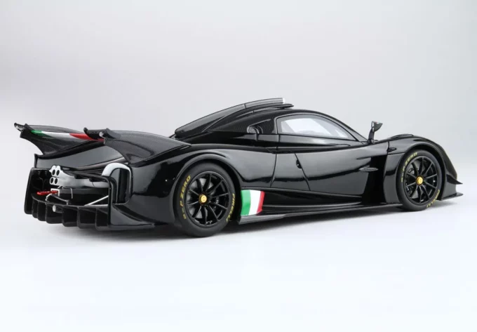 Pagani Huayra R – Image 4