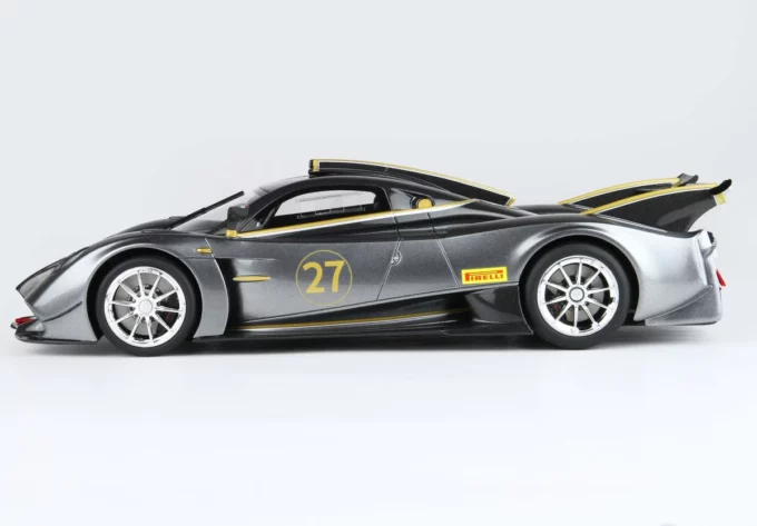 Pagani Huayra R - Image 5