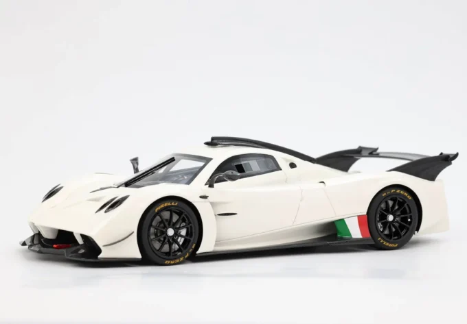 Pagani Huayra R – Image 3