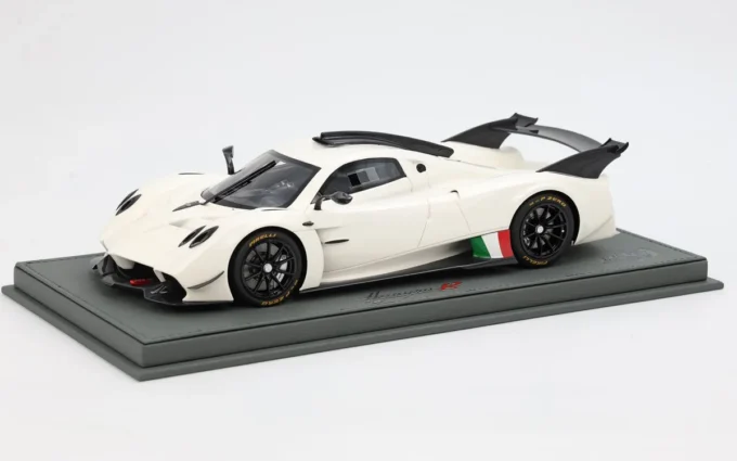 Pagani Huayra R