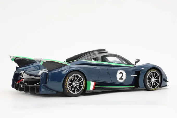 Pagani Huayra R - Image 6