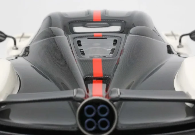Pagani Utopia - Image 8