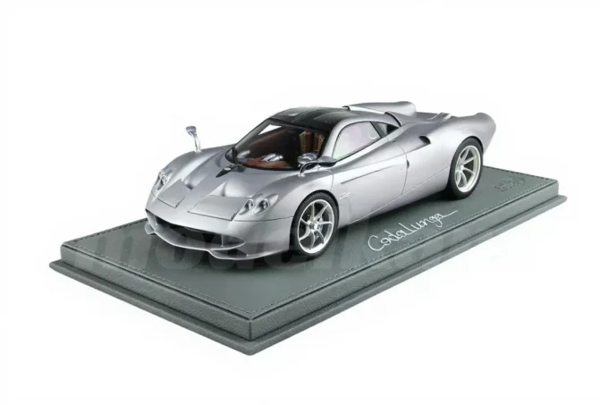 Pagani Huayra Codalunga