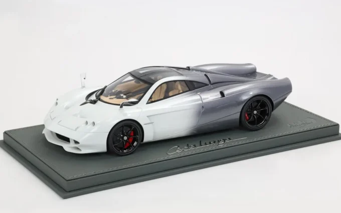 Pagani Huayra Codalunga