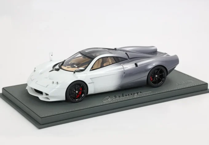 Pagani Huayra Codalunga