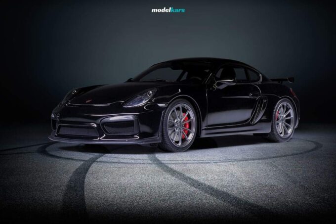 Porsche Cayman GT4