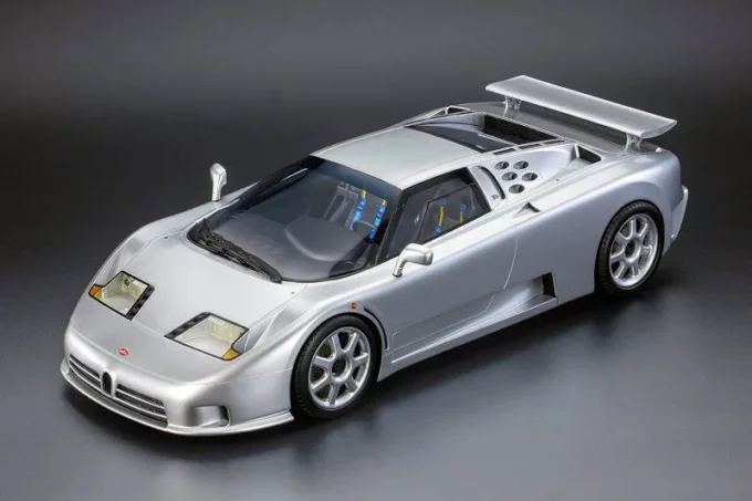 Bugatti EB110 SS