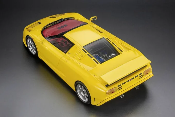Bugatti EB110 SS – Image 2