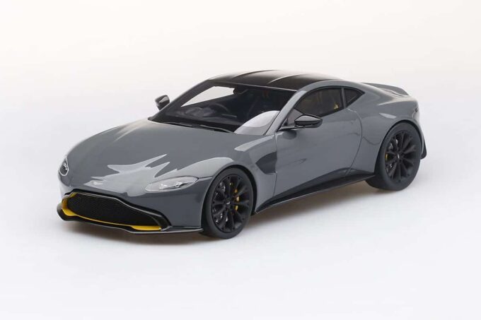 Aston Martin Vantage
