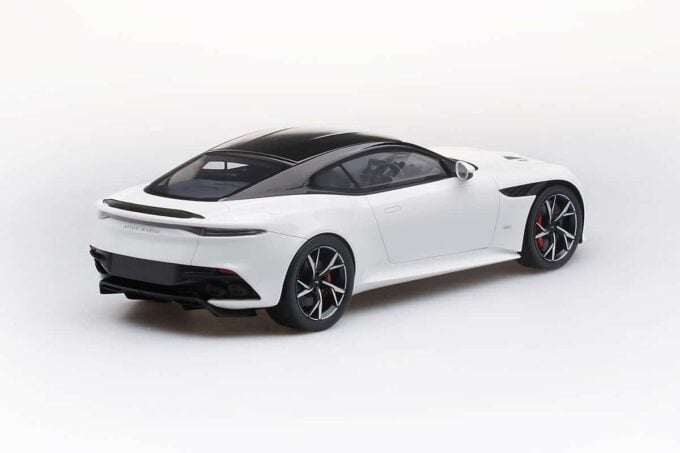 Aston Martin DBS Supperleggera - Image 2