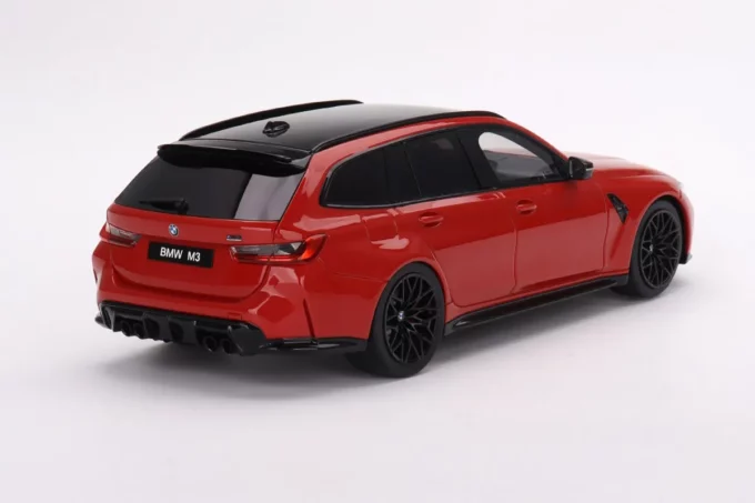 BMW M3 Competition Touring – Image 2