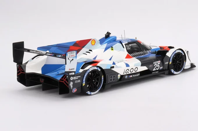 BMW M-Hybrid V8 GTP IMSA Daytona 2023 - Image 2