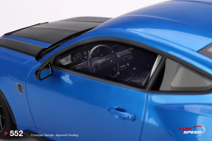 Ford Mustang Dark Horse - Image 5