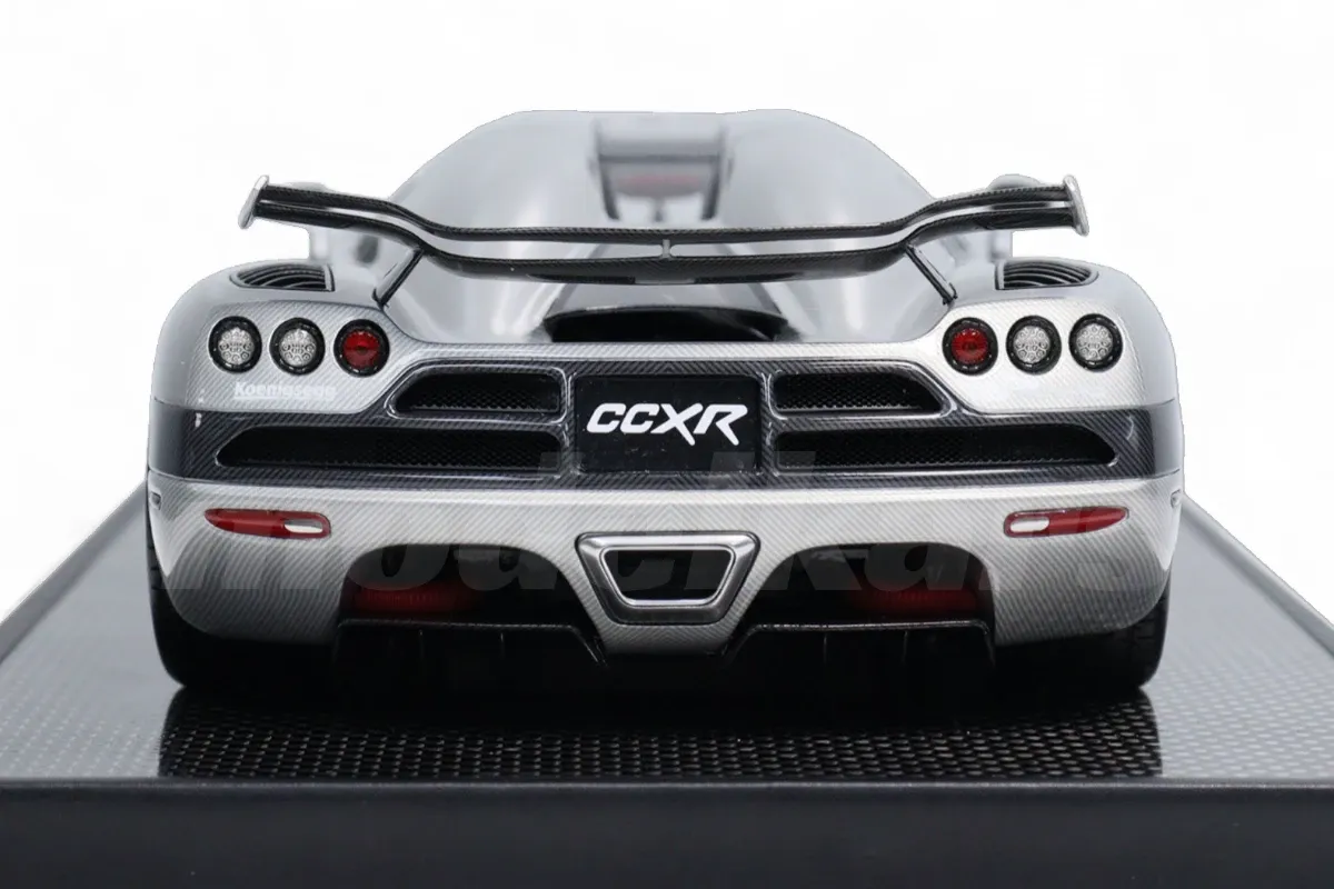 Koenigsegg CCXR Trevita 1:18 model car VMB Models, Pre
