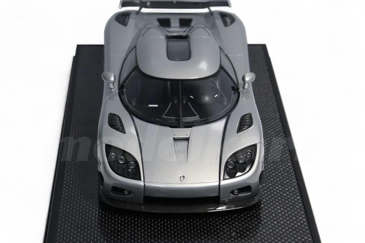 Koenigsegg CCXR Trevita 1:18 model car VMB Models, Pre